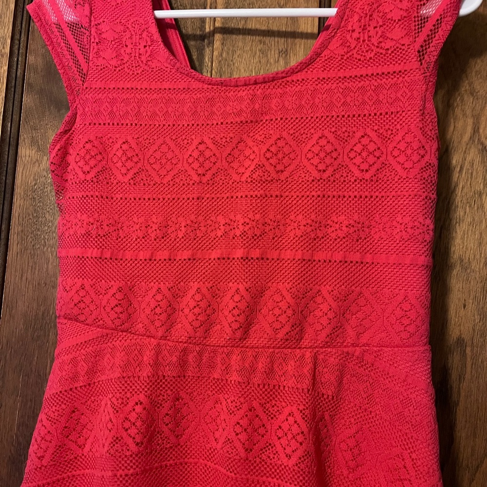 Coral cap sleeved dress with open back